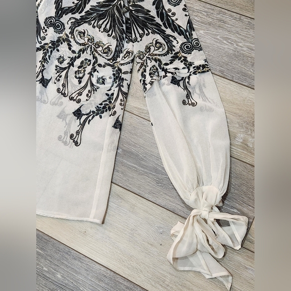 Just Cavalli Patterned Sheer Sparkly V Neck Tunic Size Xlarge. New with tags - Picture 8 of 10